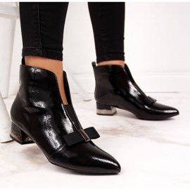 Boty střižené mašlí T.Sokolski W SCA145 černé černá 1