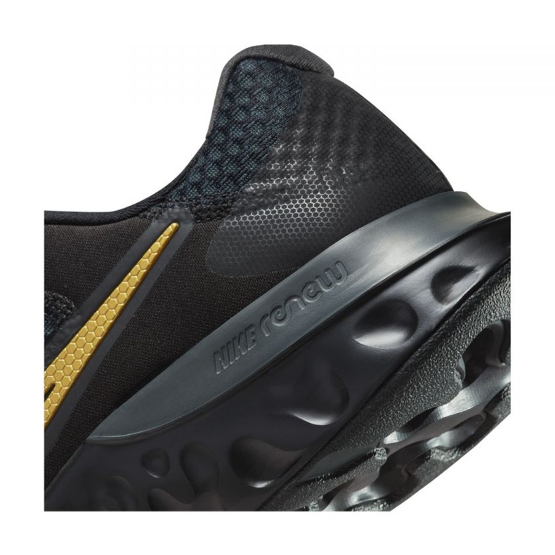 Běžecké boty Nike Renew Run 2 M CU3504-010 černý 2