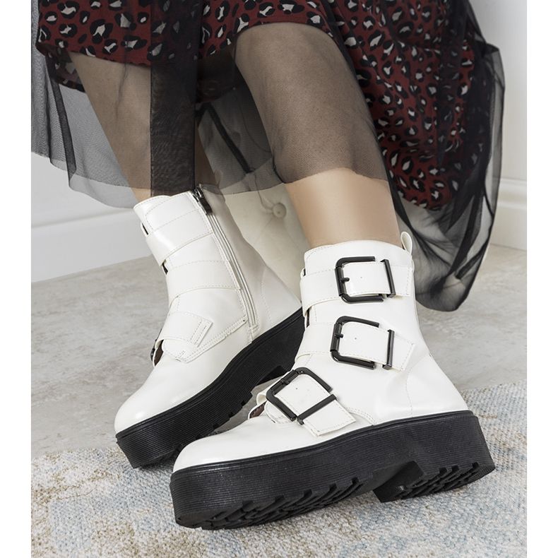 Austin bílé kotníkové boty bílý 1