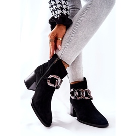 Kožené boty s řetízkem Laura Messi Black 2345 černá 2