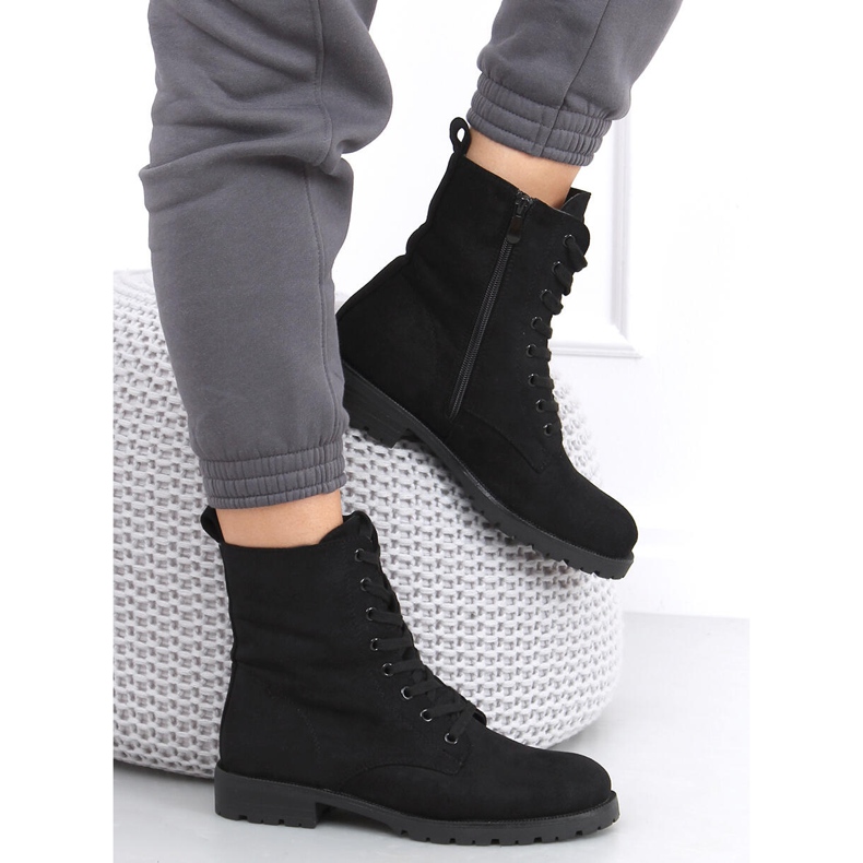 Šněrovací pracovníci od Bente Black černá 1