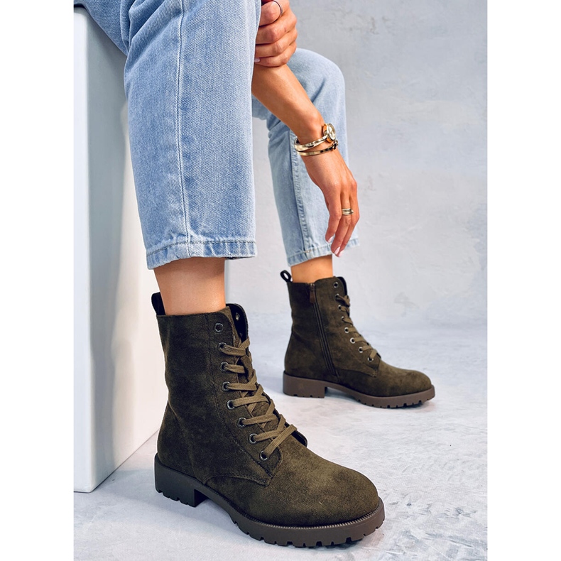 Šněrovací pracovníci od Bente Green zelená 1