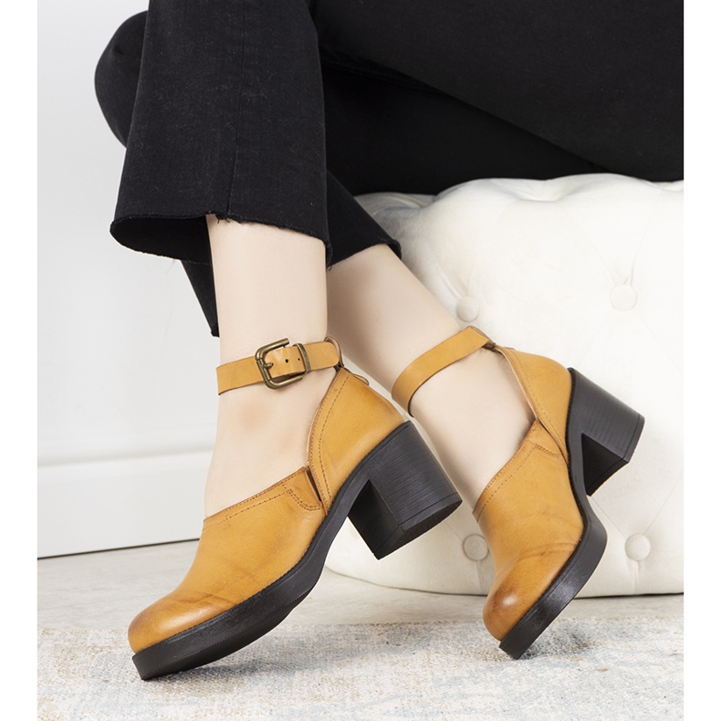 Velbloudí boty na postu Christiane hnědý 2