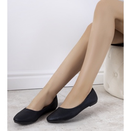 Černé balerínky z eko semiše od Silma černá 2