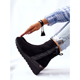 PE1 Černé klínové boty Athelaine semiš černá 2 PE1 Černé klínové boty Athelaine semiš černá 2