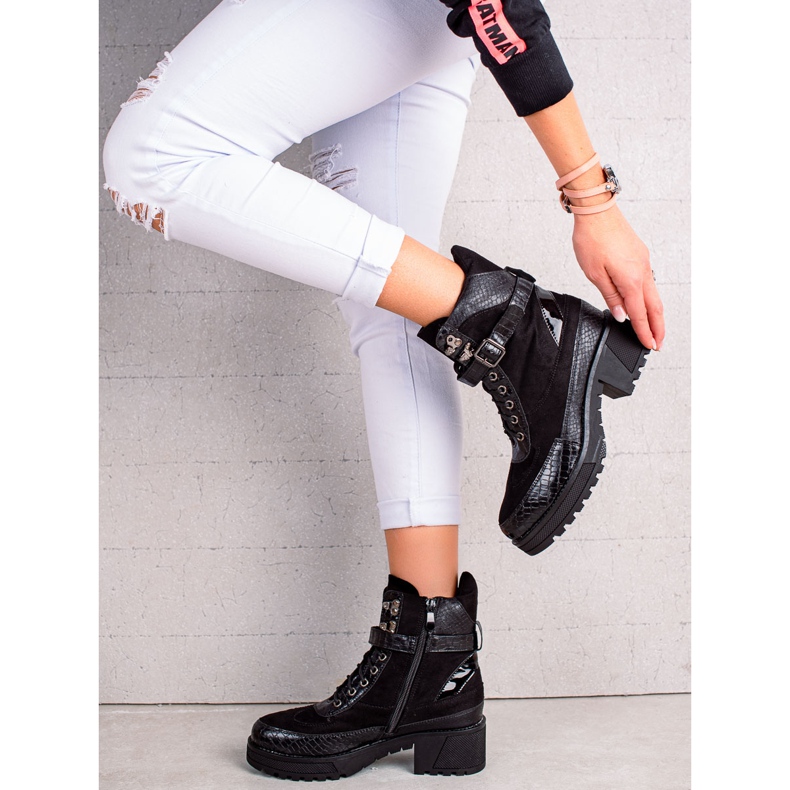 Queen Vivi Šněrovací pracovníci se sponou černá 2