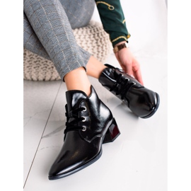 Kozačky na nízkém podpatku Sergio Leone černá 2