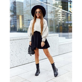 Menie černé prolamované kožené boty černý 1