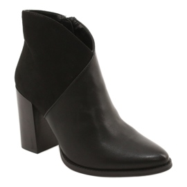 Boty na sloupku Černý Filippo DBT1575 / 21 BK 1