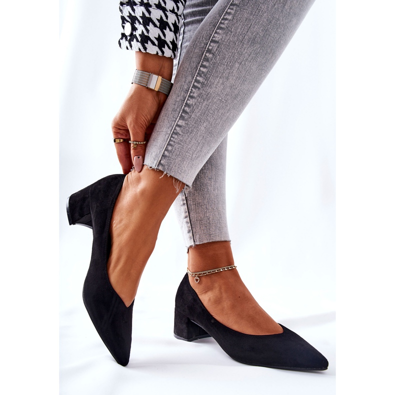 PG1 Semišové lodičky Na černém Rossie Post černá 2