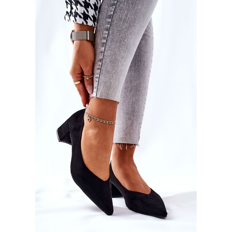 PG1 Semišové lodičky Na černém Rossie Post černý 1