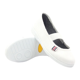 Dívčí pantofle české Befado 274X013 bílý 3