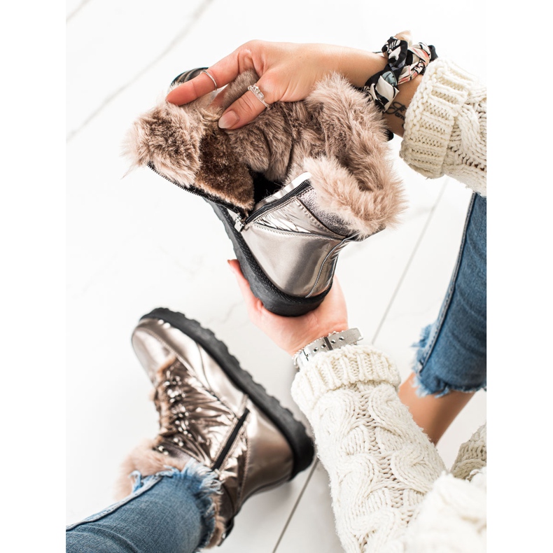 W. Potocki Teplé sněhule Potocki hnědý 1