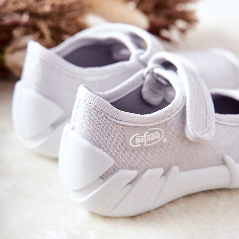 BEFADO S.A. Inblu lesklé pantofle 109P222 stříbrné 2