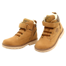 Pracovníci izolované kožešinou American Club GC29 / 21 Camel béžový hnědý žlutá 3