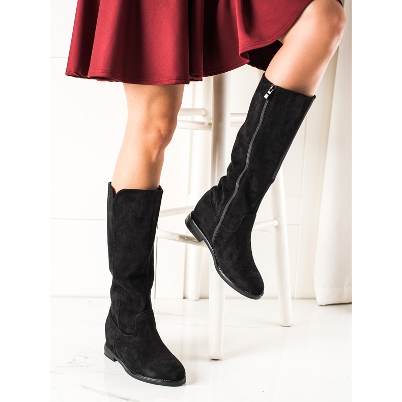 Renda Černé semišové boty na klínku černá 2