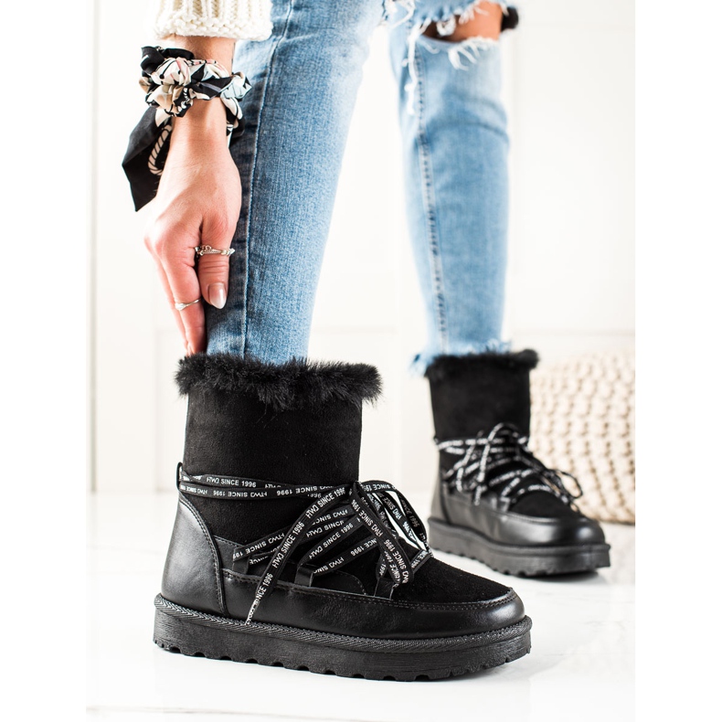 W. Potocki Černé sněhule Potocki černý 1