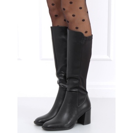 Kozačky na vysokém podpatku značky Ramona Black černá 2