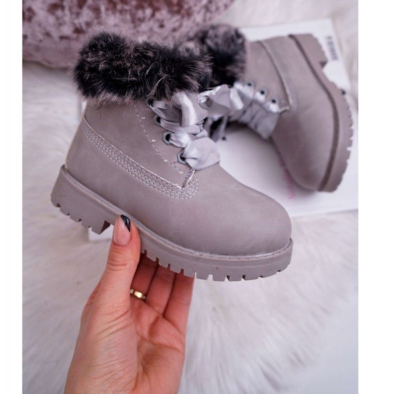 FRROCK Dětské boty zateplené kožešinově šedými kleštěmi Tesoro šedá 2 FRROCK Dětské boty zateplené kožešinově šedými kleštěmi Tesoro šedá 2