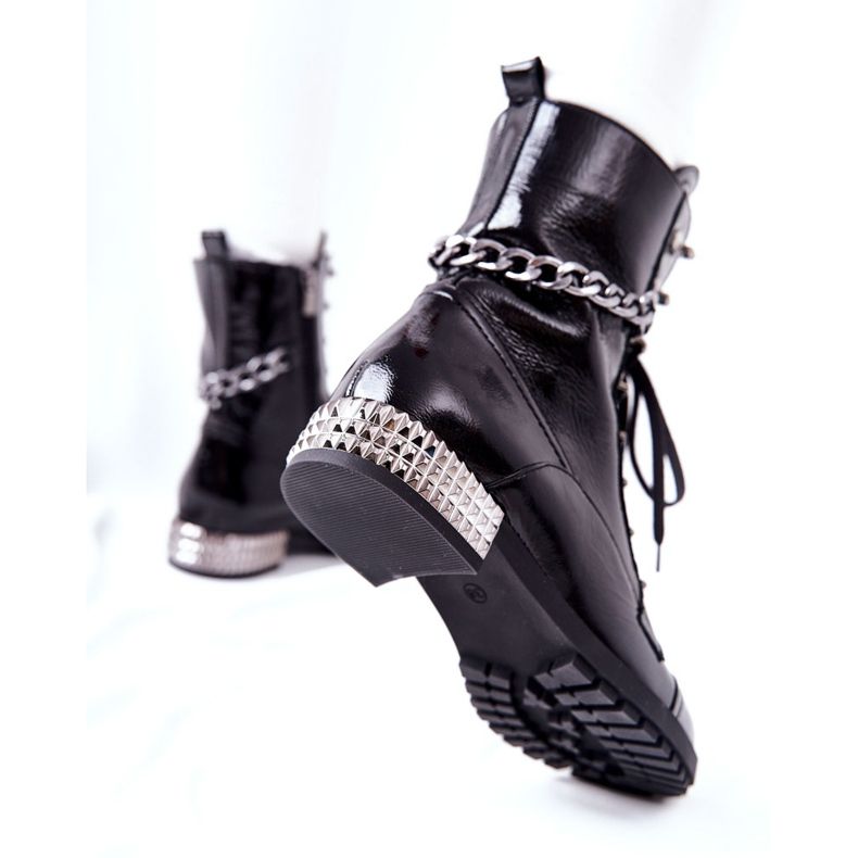Kožené boty Workers On Heel Laura Messi Black 2209 černá 1 Kožené boty Workers On Heel Laura Messi Black 2209 černá 1