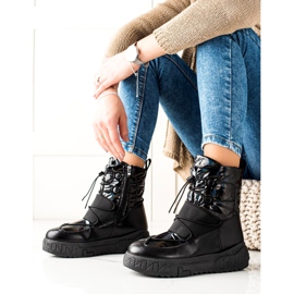 TRENDI Pohodlné sněhule na platformě černý 1