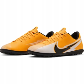 Kopačky Nike Mercurial Vapor 13 Club Tf Jr AT8177 801 žluté 1