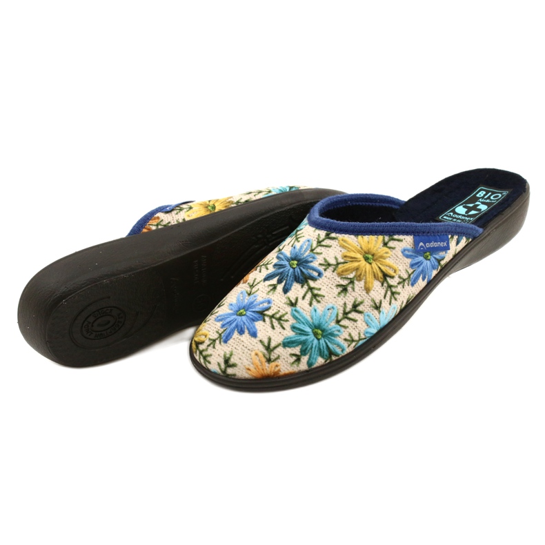 Dámské pantofle s květinami Adanex 26743 Béžovo-modré béžový modrý 4 Dámské pantofle s květinami Adanex 26743 Béžovo-modré béžový modrý 4