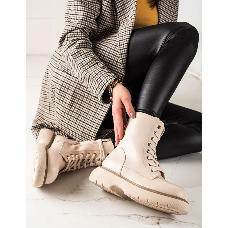 TRENDI Béžové tašky na platformě béžový 1