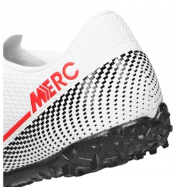 Kopačky Nike Vapor 13 Academy Tf Jr AT8145-160 bílý 2 Kopačky Nike Vapor 13 Academy Tf Jr AT8145-160 bílý 2