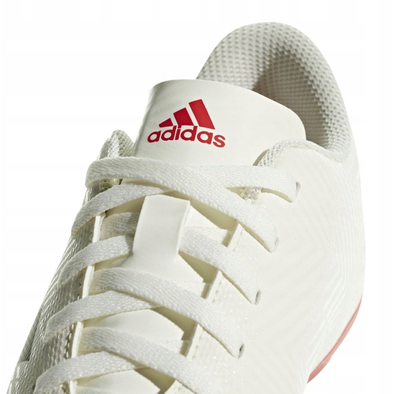 Kopačky Adidas Nemeziz 18.4 FxG Jr CM8510 bílý 4