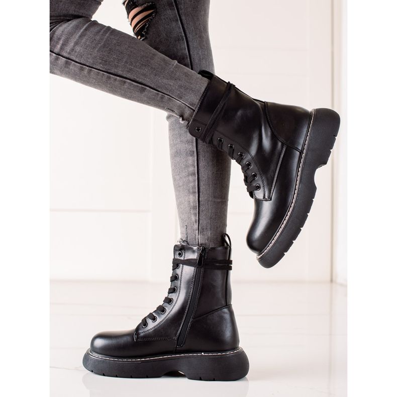 TRENDI Černé tašky na platformě černý 1