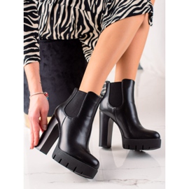 Camo Klasické kozačky na vysokém podpatku černá 2