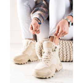 TRENDI Teplé šněrovací kozačky béžový 1 TRENDI Teplé šněrovací kozačky béžový 1