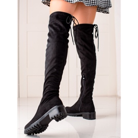 Kayla Klasičtí černí mušketýři černá 1