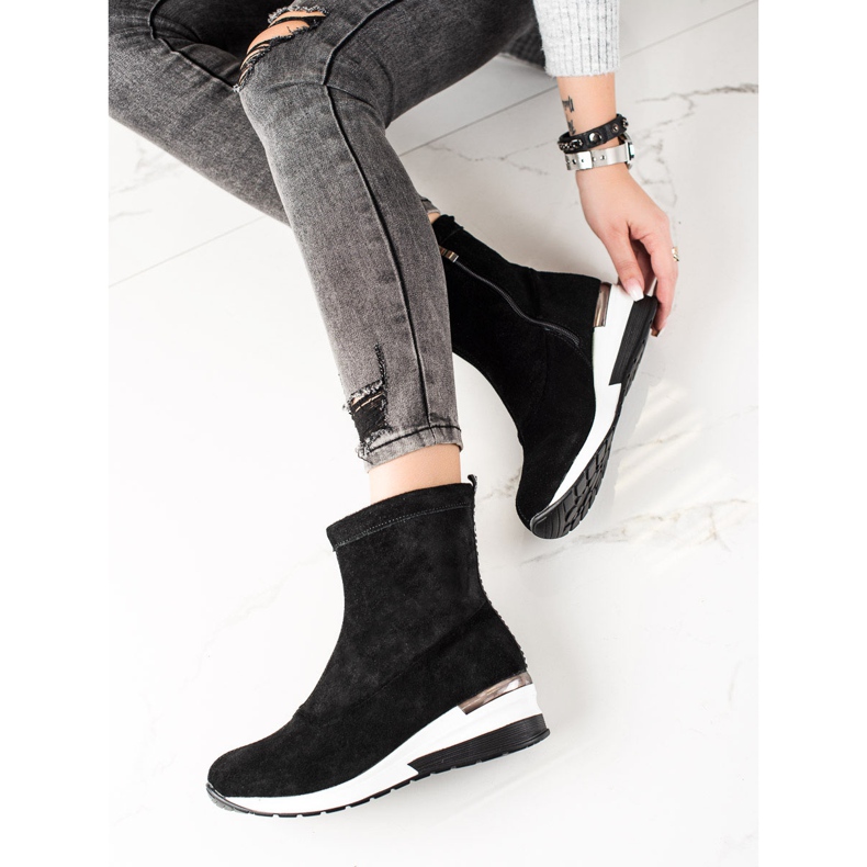 Goodin Kožené boty na klínku černá 1