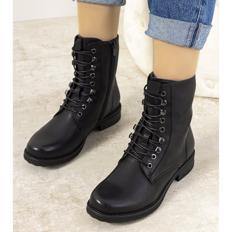 Černé zateplené kozačky od Muro černá 1