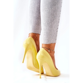 PG2 Elegantní lakované žluté vysoké podpatky Adrinnah žlutá 1