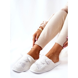 Lesklé kotěcí pantofle S Bílýma ušima Kaisy 2