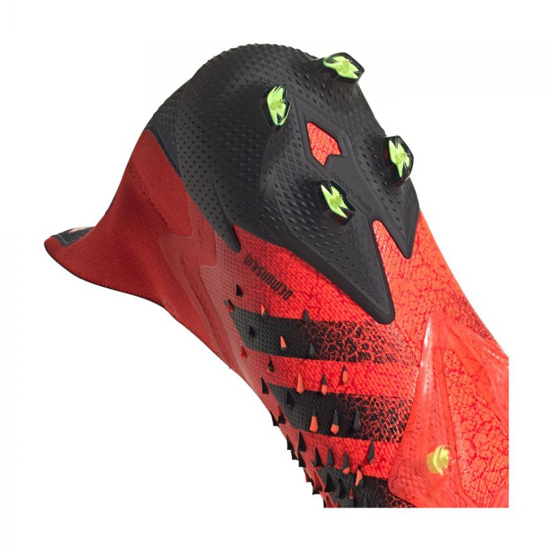 Kopačky Adidas Predator Freak + Fg M FY6238 pomeranče a červené 5