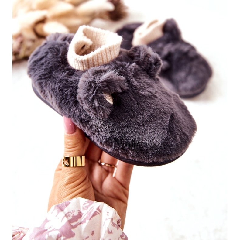 Teplé pantofle s žebrovaným tmavě šedým Dessi šedá 1 Teplé pantofle s žebrovaným tmavě šedým Dessi šedá 1