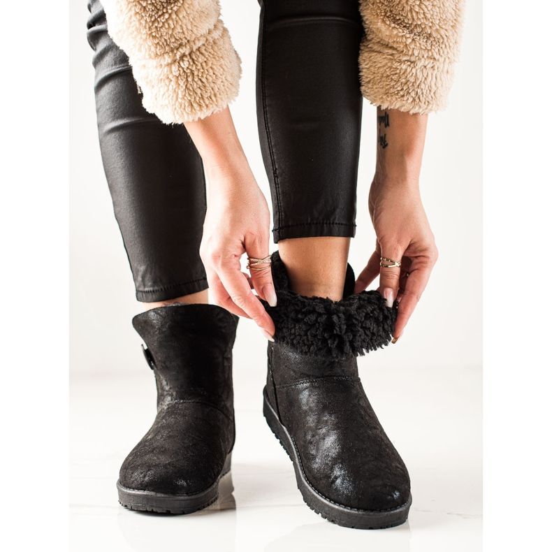 Evento Mukluki se třpytkami černý 1