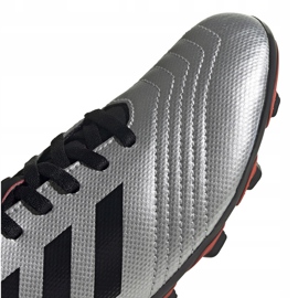 Kopačky Adidas Predator 19.4 FxG Jr G25822 stříbrný 3 Kopačky Adidas Predator 19.4 FxG Jr G25822 stříbrný 3