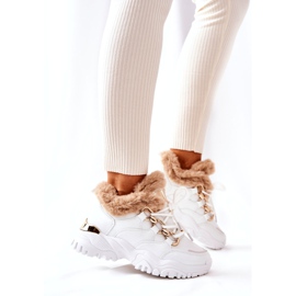 PM1 Bílé lesklé kožené zateplené sportovní boty bílý 2