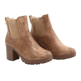 Béžové kozačky na sloupku Auger béžový hnědý 4