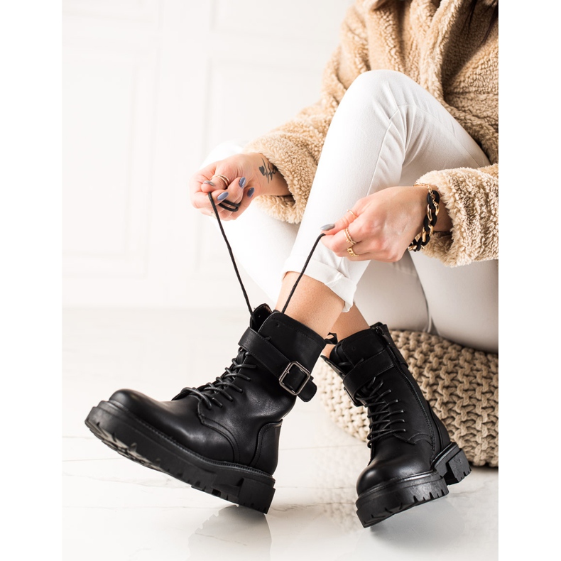 Super Mode Šněrovací Boty S Přezkou černá 1