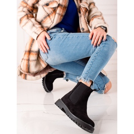 Ideal Shoes Semišové boty na platformě černá 1