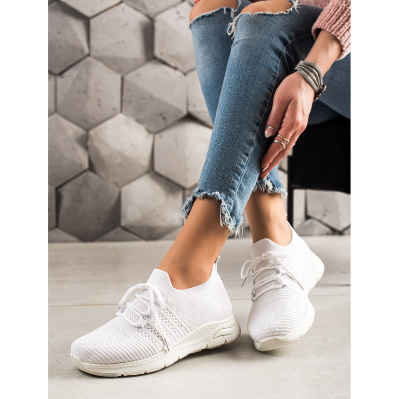 TRENDI Nazouvací sportovní obuv bílý 1