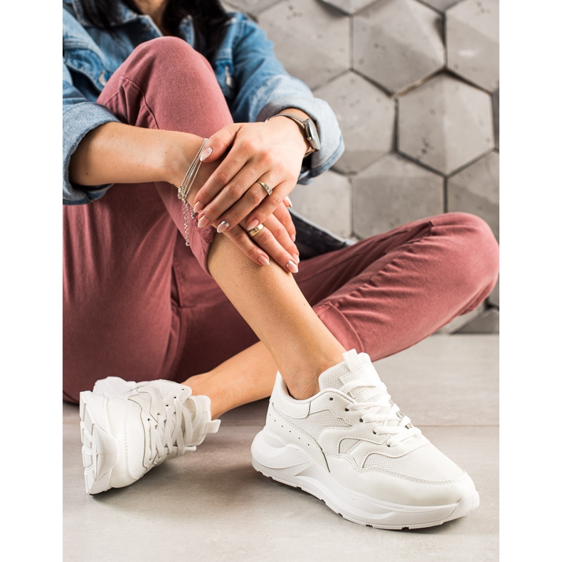 TRENDI Klasické bílé tenisky bílý 1