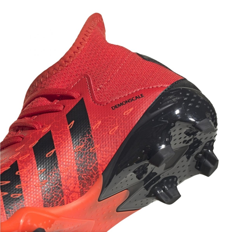 Kopačky Adidas Predator Freak.3 Fg Jr FY6282 pomeranče a červené 2 Kopačky Adidas Predator Freak.3 Fg Jr FY6282 pomeranče a červené 2