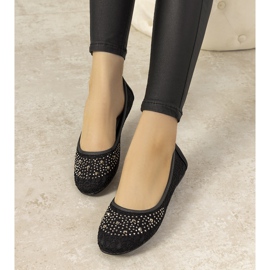 Růžové krajkové balerínky se zirkony East Side černá 1 Růžové krajkové balerínky se zirkony East Side černá 1